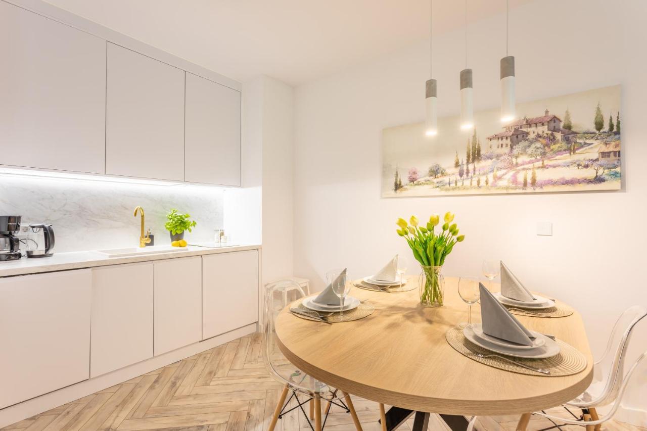 Ambria Apartments Matejki 17 Свіноуйсьце Екстер'єр фото